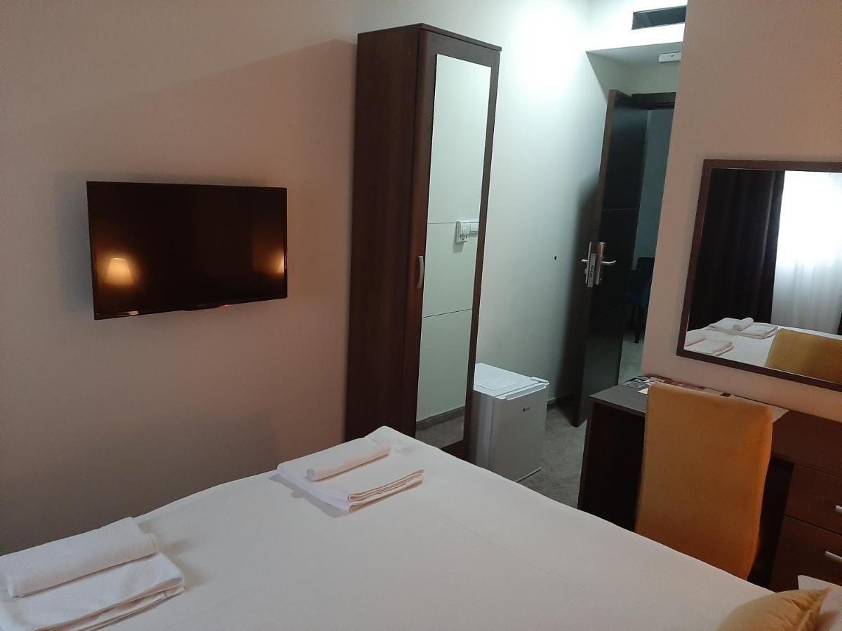 Šabac Hotel Usce מראה חיצוני תמונה